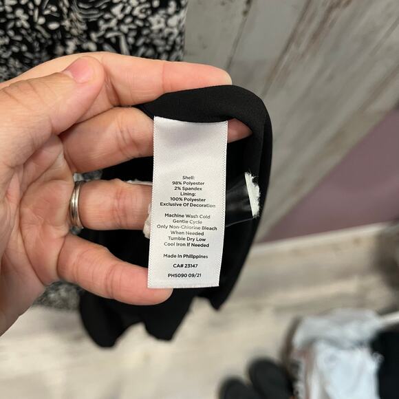 Talbots Floral Short Flutter Sleeve Buttons Retro 90s Fit & Flare Midi Dress 8 - Picture 6 of 8